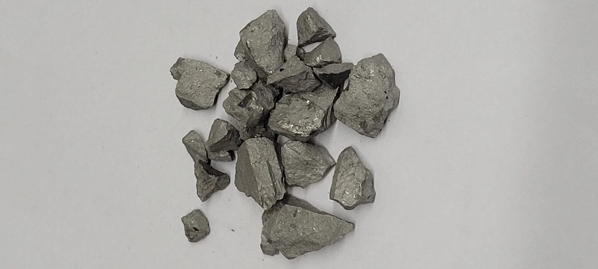 Imagem Ferro Tungstênio 70/80%